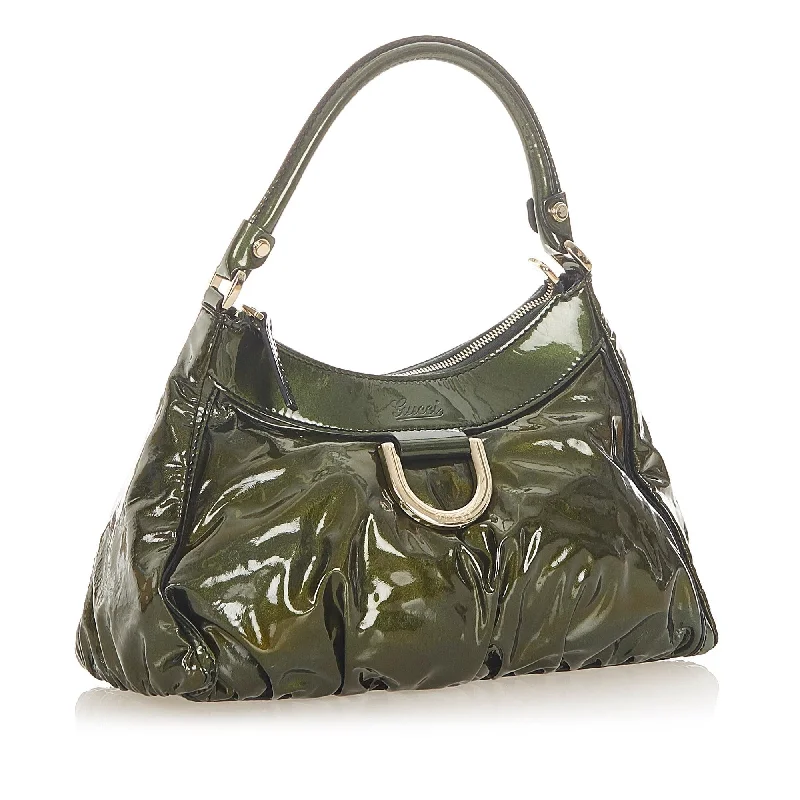 Women Gucci bags with a zippered interior pocketGucci Abbey D-Ring Patent Leather Shoulder Bag (SHG-19497)