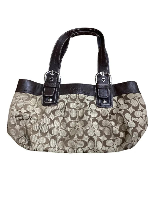 Ladies Coach handbags with a detachable wallet insert for added convenienceHandbag By Coach, Size: Medium