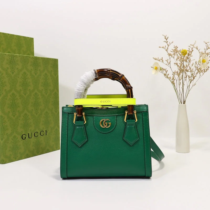 Gucci handbags for women with a metal - framed claspGucci Bags