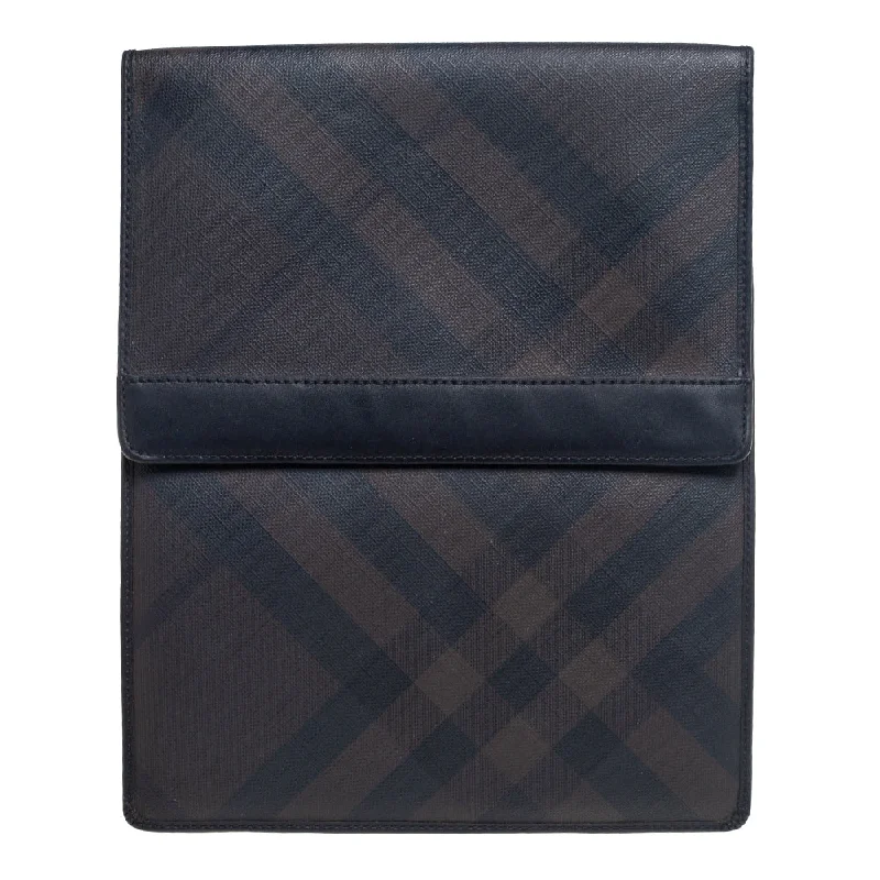 Faux Fur Trimmed Burberry Bags for WinterDark Brown/Black Smoke Check PVC iPad Cover