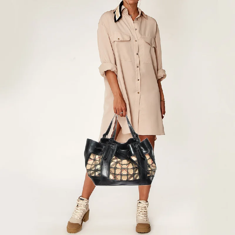 Durable Burberry Canvas Bags for Everyday UseBURBERRY Beige/Black Nova Check Coated Canvas and Patent Leather Warrior Tote