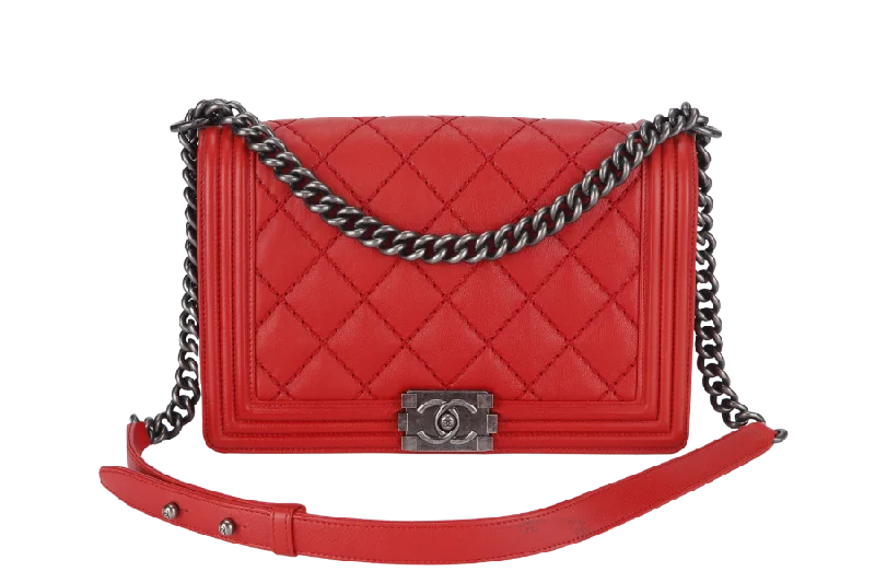 Chanel bags perfect for everyday elegCHANEL LEBOY (1877xxxx) NEW MEDIUM RED ULTRA STITCH RUTHENIUM HARDWARE WITH CARD