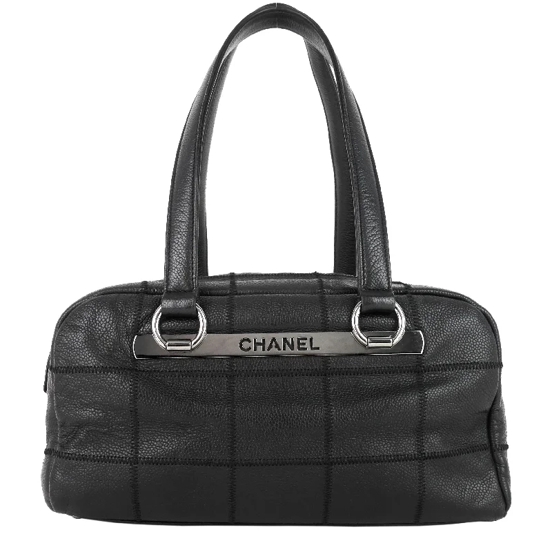 Chanel Chain Strap Handbag for Everyday UseChoco Bar Quilted Caviar Shoulder Bag