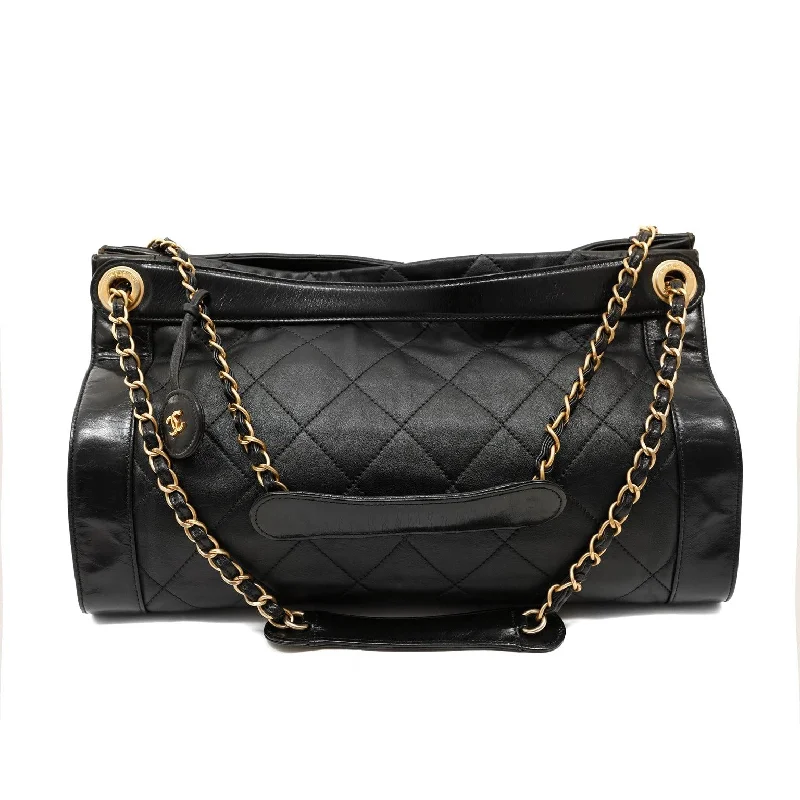 Chanel Medium Tote Bag for Office LadiesChanel Black Calfskin Shopper Tote with Gold Hardware