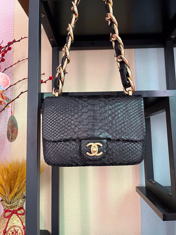 Chanel bags for women who appreciate fine craftsmanshipBC - CHANEL Bags - 2040