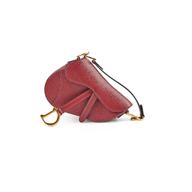 Christian Dior handbags with a removable shoulder strap for versatilityChristian Dior Mini Saddle Burgundy