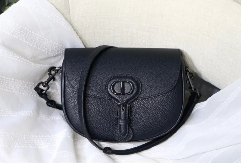 Fashion - forward Christian Dior tote bags for the modern womanBlack leather DIOR  Crossbody