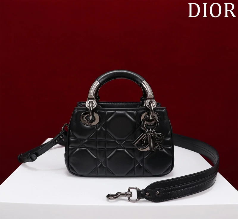 Christian Dior crossbody bags with a front - flap pocket for easy accessBC - Dior Bags - 1023