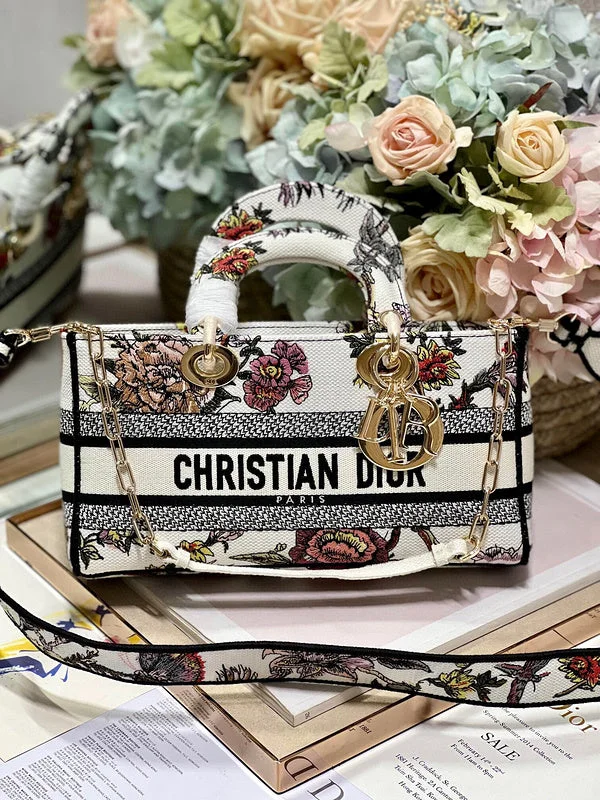 Stylish Christian Dior shoulder bags with a tassel - adorned zipperBC - Dior Bags - 1214