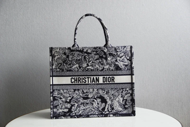 Christian Dior handbags with a detachable mirror for on - the - go touch - upsChristian Dior  Bags - 2717