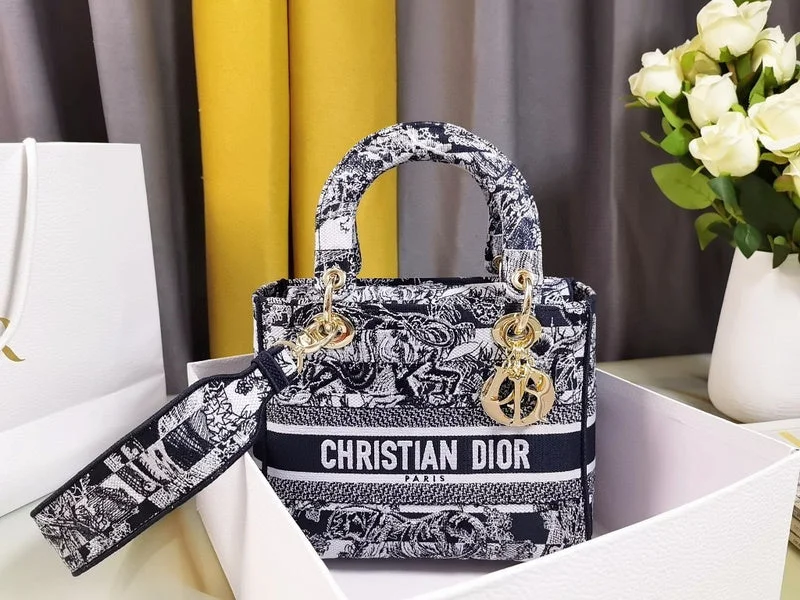 High - fashion Christian Dior bags with a geometric patternChristian Dior  Bags - 2741