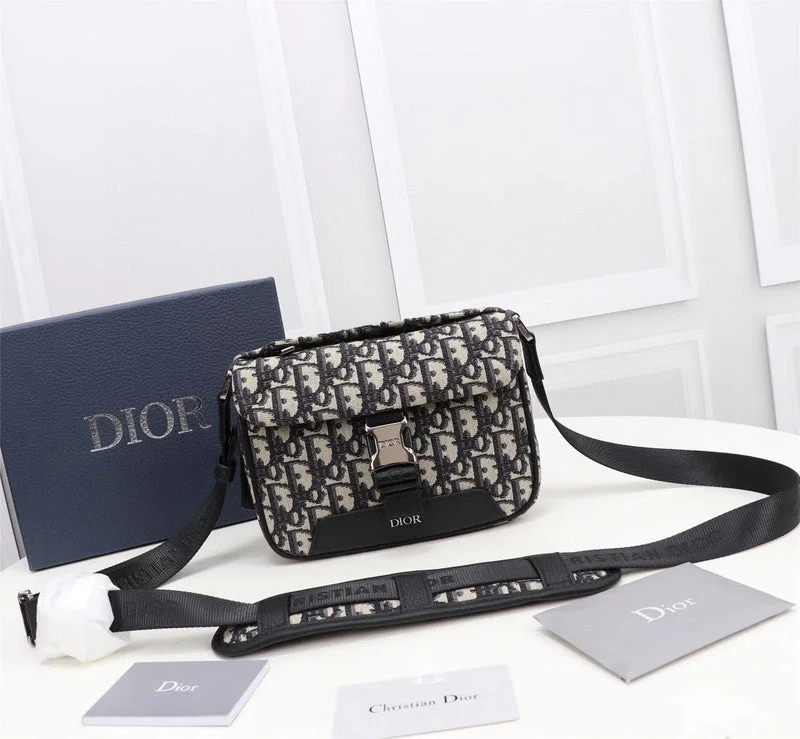 Christian Dior handbags with a removable shoulder strap for versatilityChristian Dior  Bags - 2768