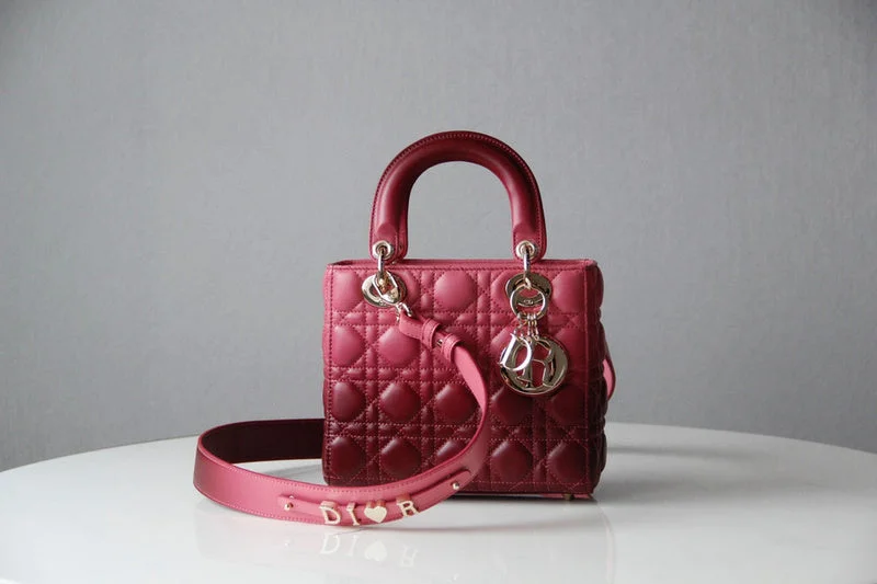 High - fashion Christian Dior bags with a geometric patternChristian Dior  Bags - 2935