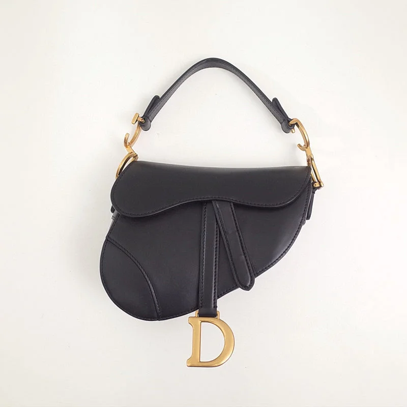 Christian Dior crossbody bags with a front - flap pocket for easy accessChristian Dior  Bags - 3150