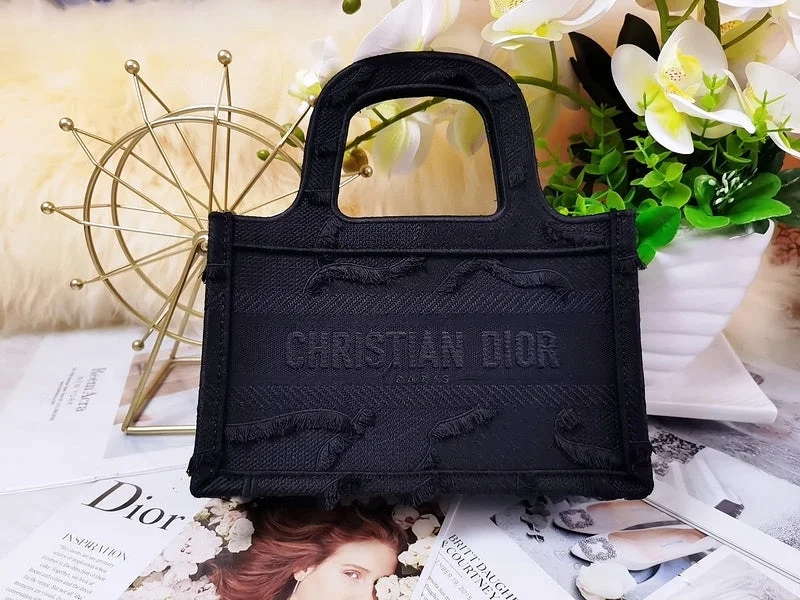 Stylish Christian Dior shoulder bags with a tassel - adorned zipperChristian Dior  Bags - 3414