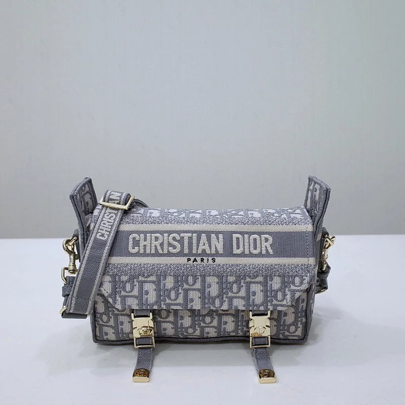 Trendsetting Christian Dior crossbody bags with a colorful strapChristian Dior  Bags - 3458