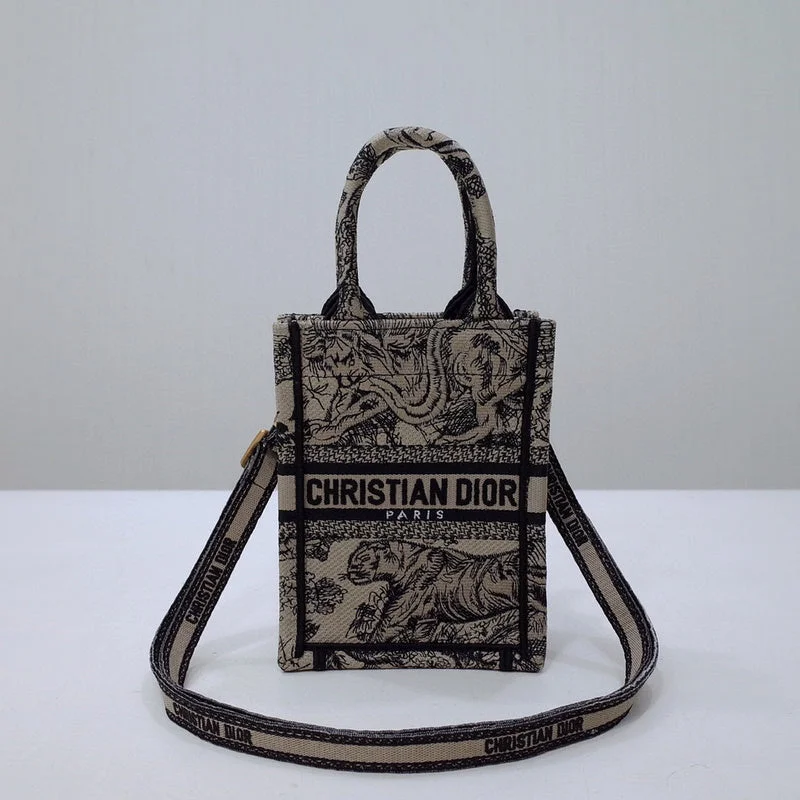 Christian Dior Saddle bags with a studded trim for a bold lookChristian Dior  Bags - 3539