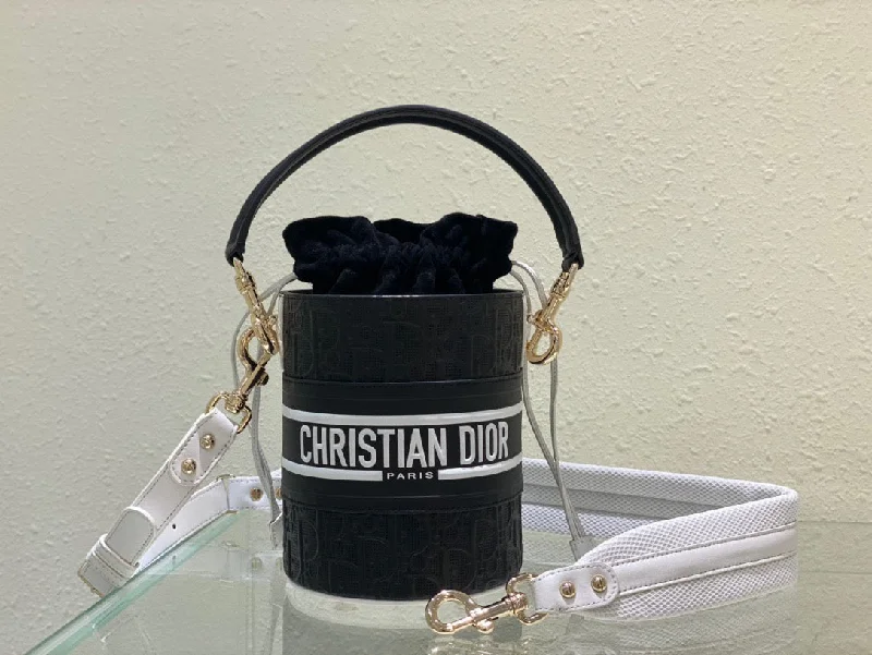 Christian Dior crossbody bags with a front - flap pocket for easy accessChristian Dior Small Vibe Bucket Bag Black