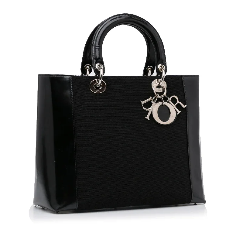 Fashion - forward Christian Dior tote bags for the modern womanDior Large Lady Dior (SHG-3Tmt31)