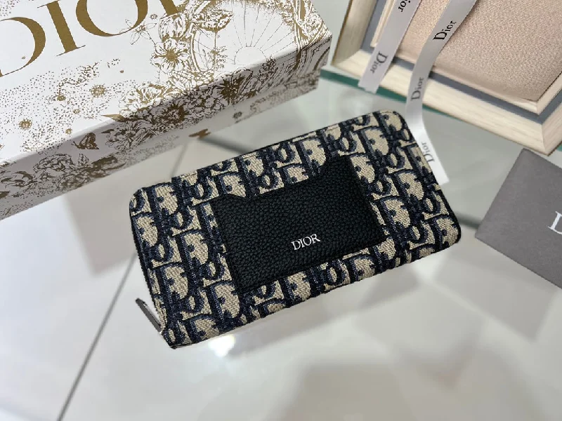 Christian Dior bags with a detachable coin purse insideWF - Dior Bag - 050